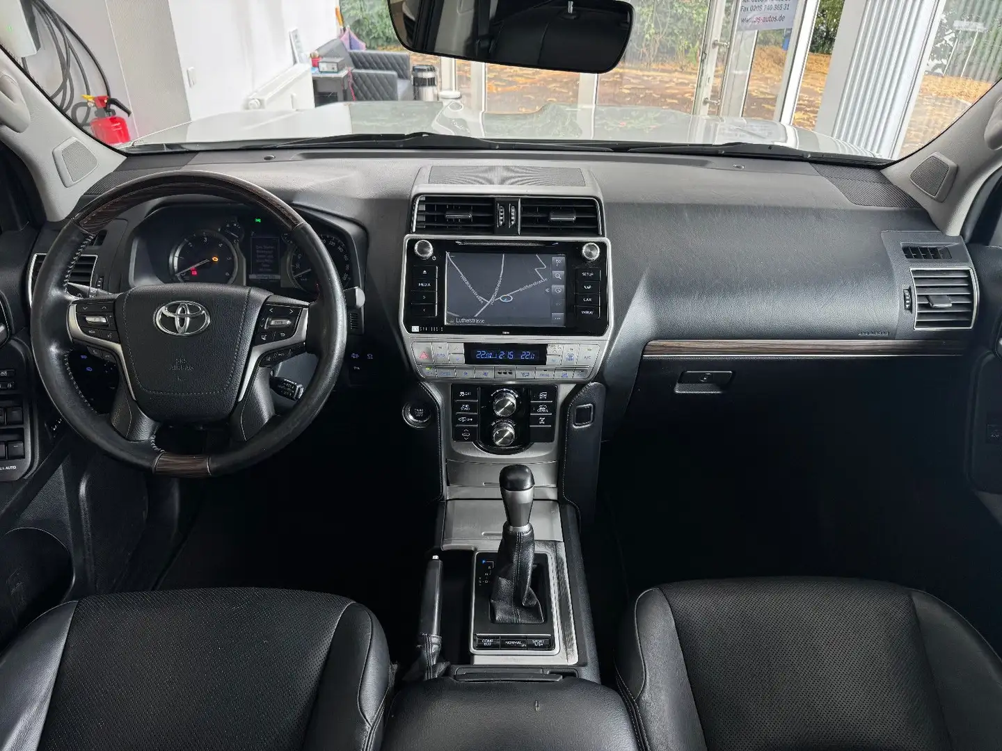 Toyota Land Cruiser 2.8 D-4D TEC-Edition Luftfederung Alb - 2