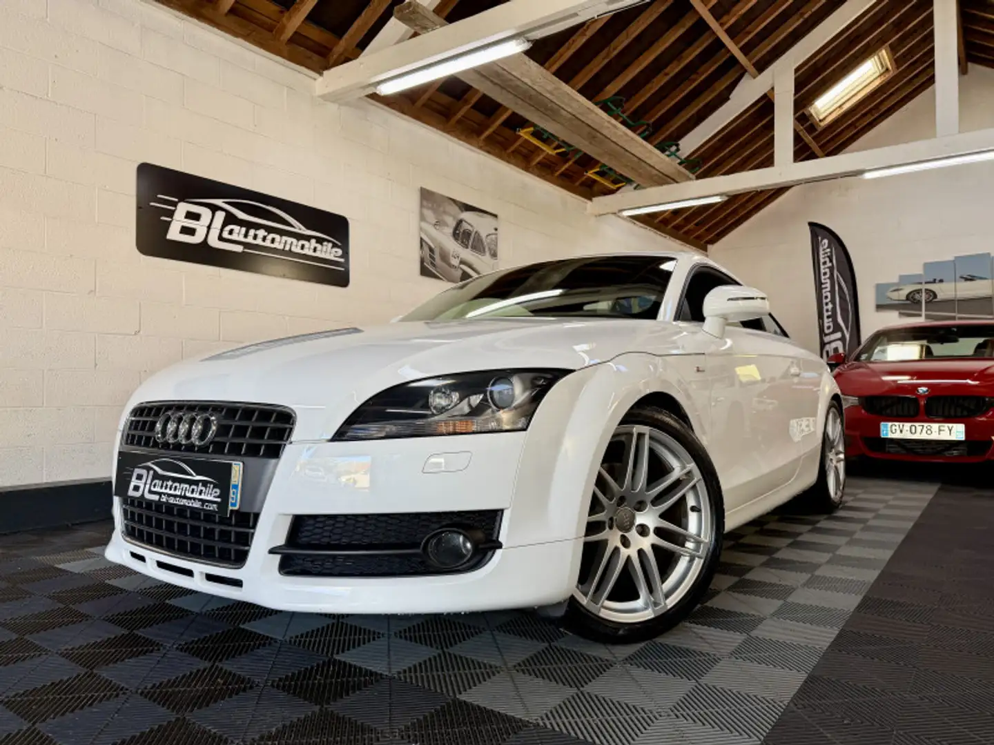Audi 200 2.0 TFSI 200CH S LINE Blanc - 1