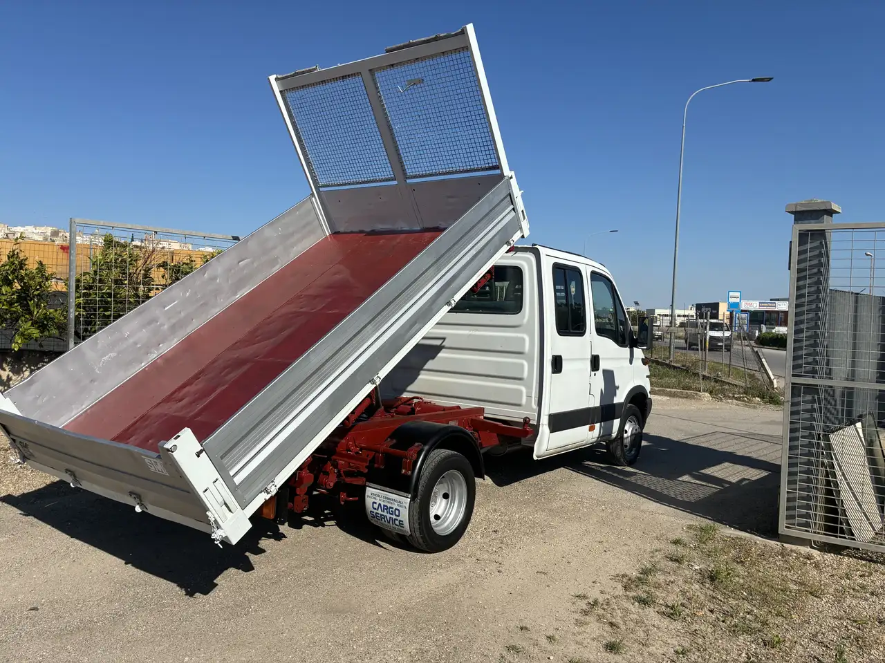 Iveco Daily Doppia Cabina Ribaltabile, foto 1