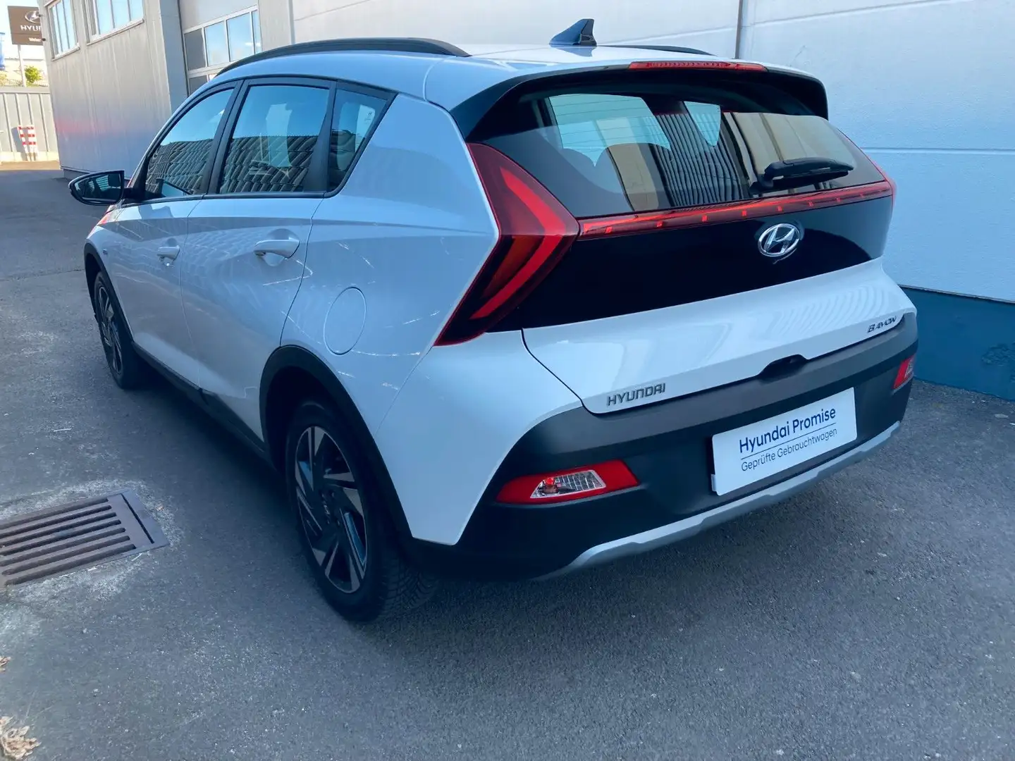 Hyundai BAYON Trend Mild-Hybrid+LED+NAVI+BOSE+KAMERA Blanc - 2