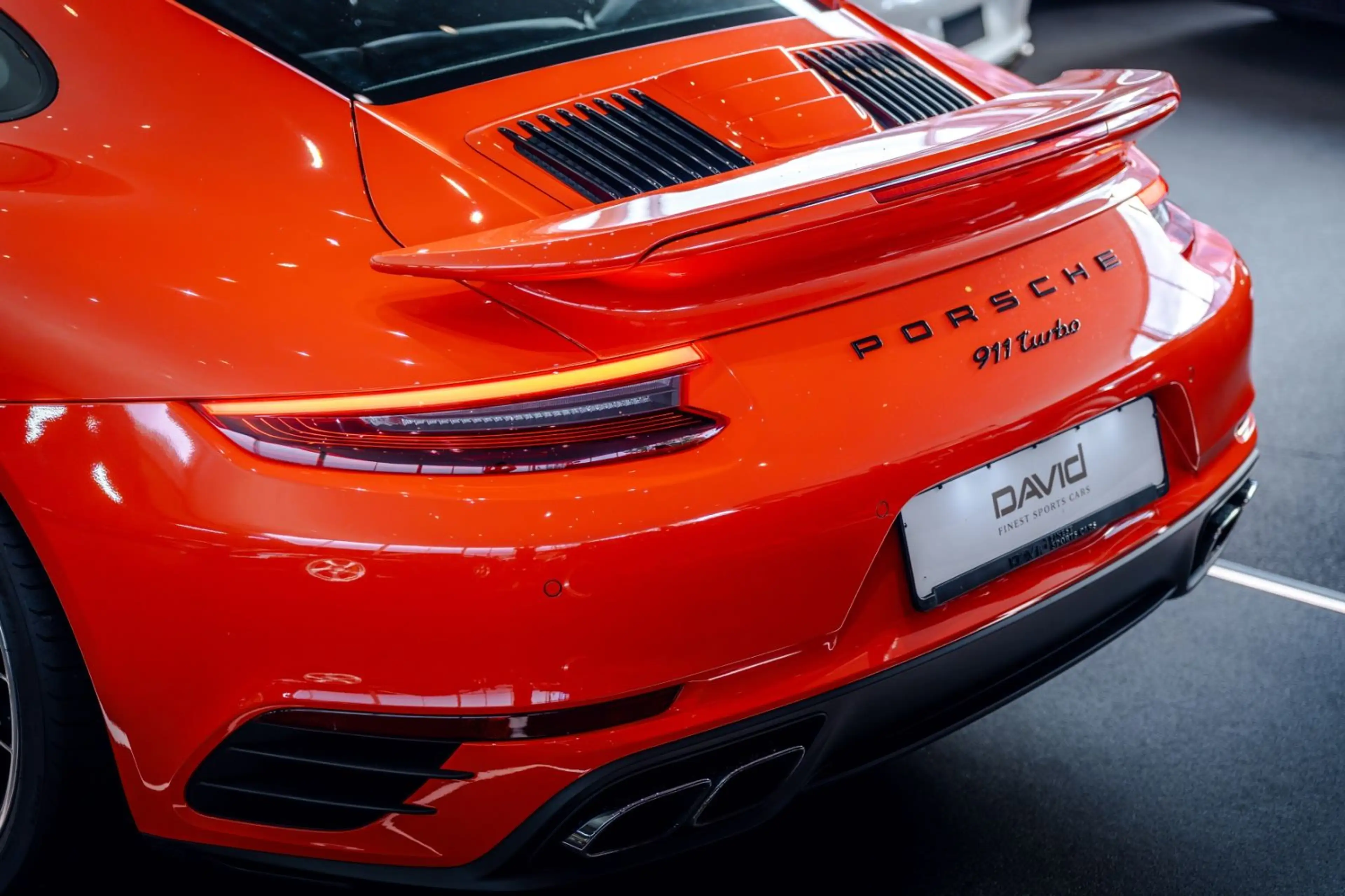 Porsche 991 .2 Turbo*Burmester*Sitzlüftung*Unfallfrei* — photo 8