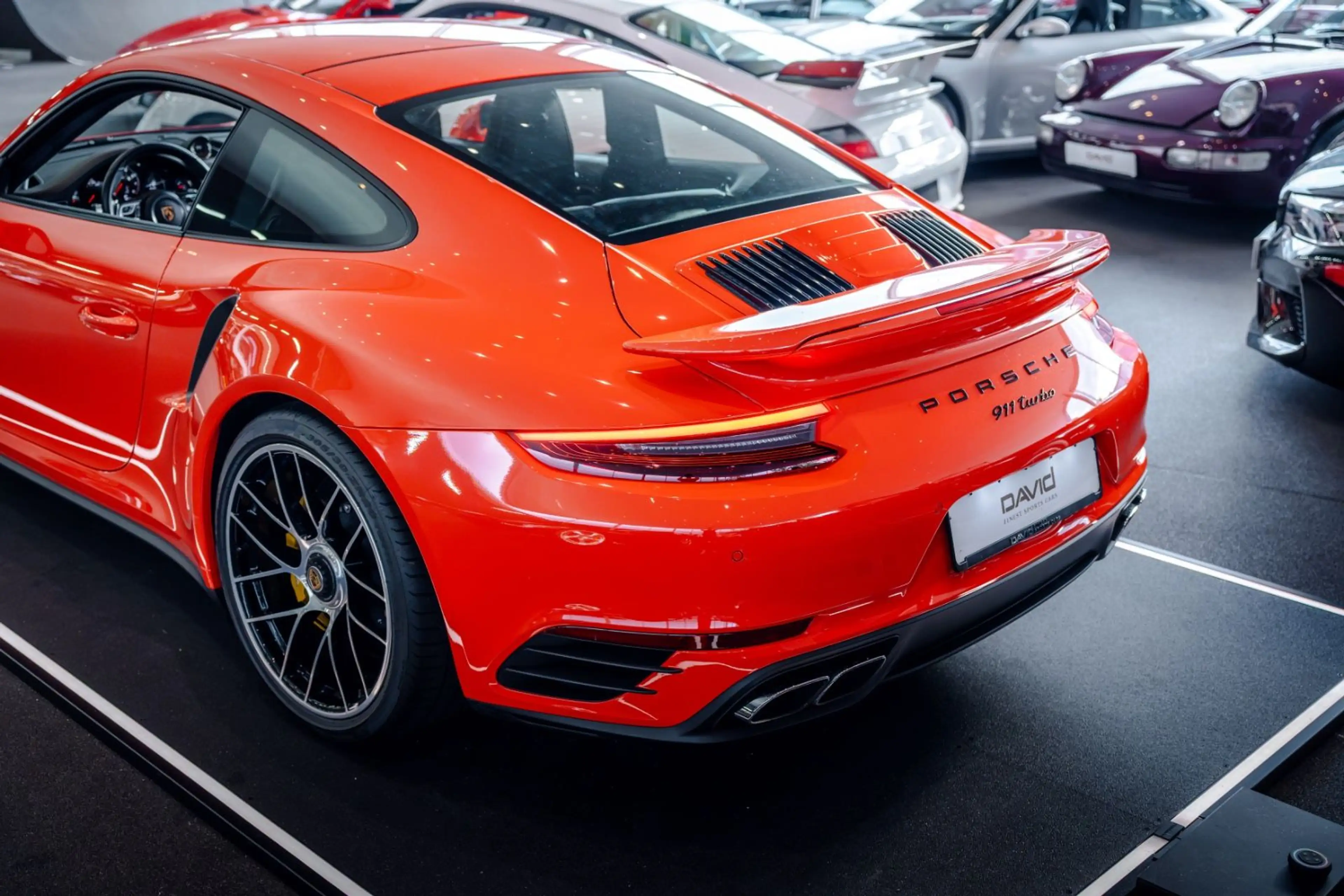 Porsche 991 .2 Turbo*Burmester*Sitzlüftung*Unfallfrei* — photo 7