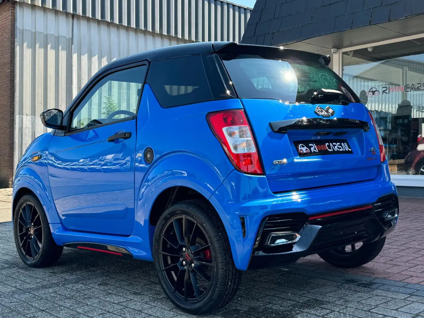 Ligier JS50L Ultimate Sport Brommobiel | 2024 | 1 Jaar ga Albastru - 2