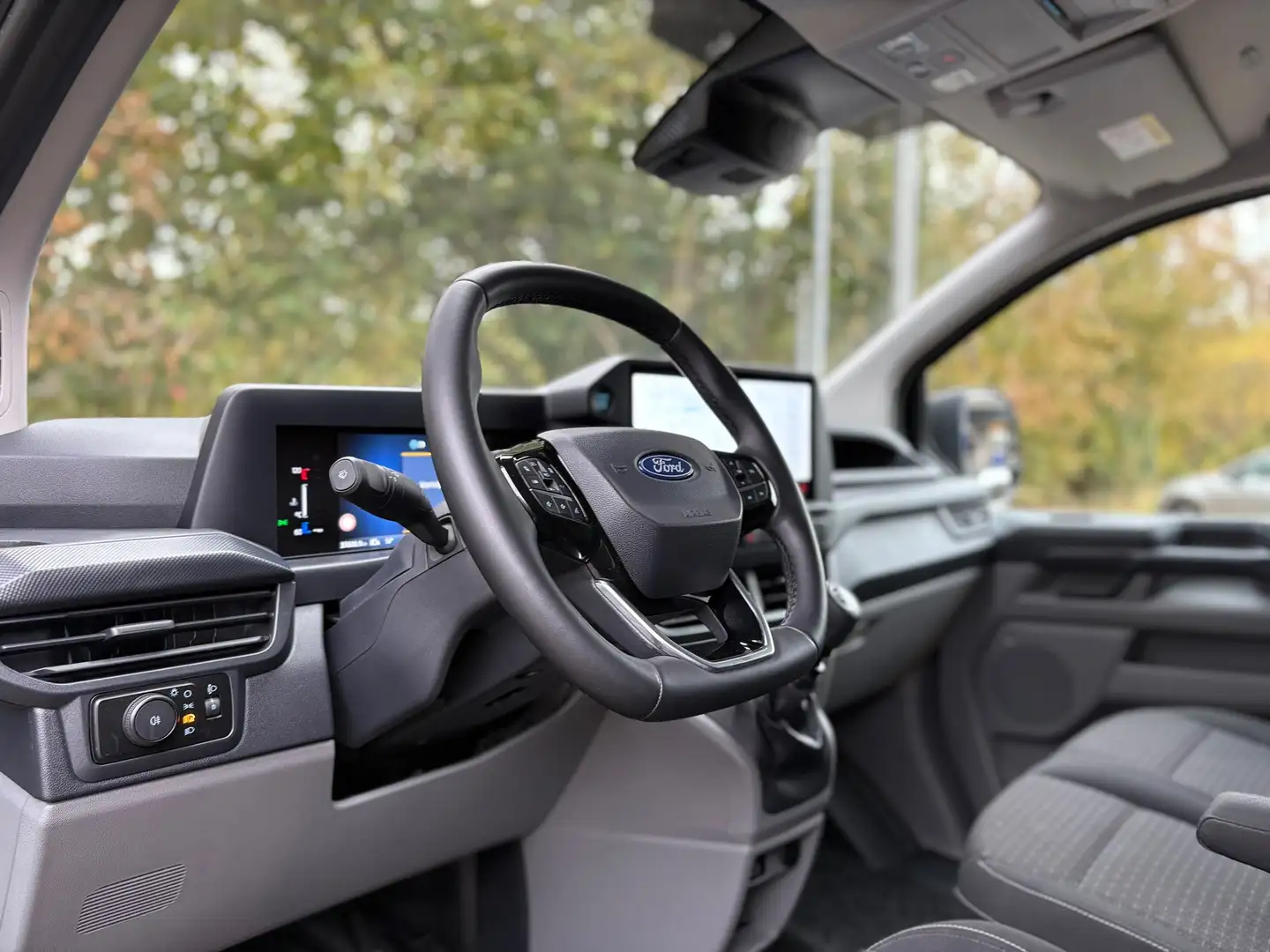 Ford Transit Custom 320 2.0 TDCI L2H1 Trend|136PK|adaptieve cruise|ach Noir - 2