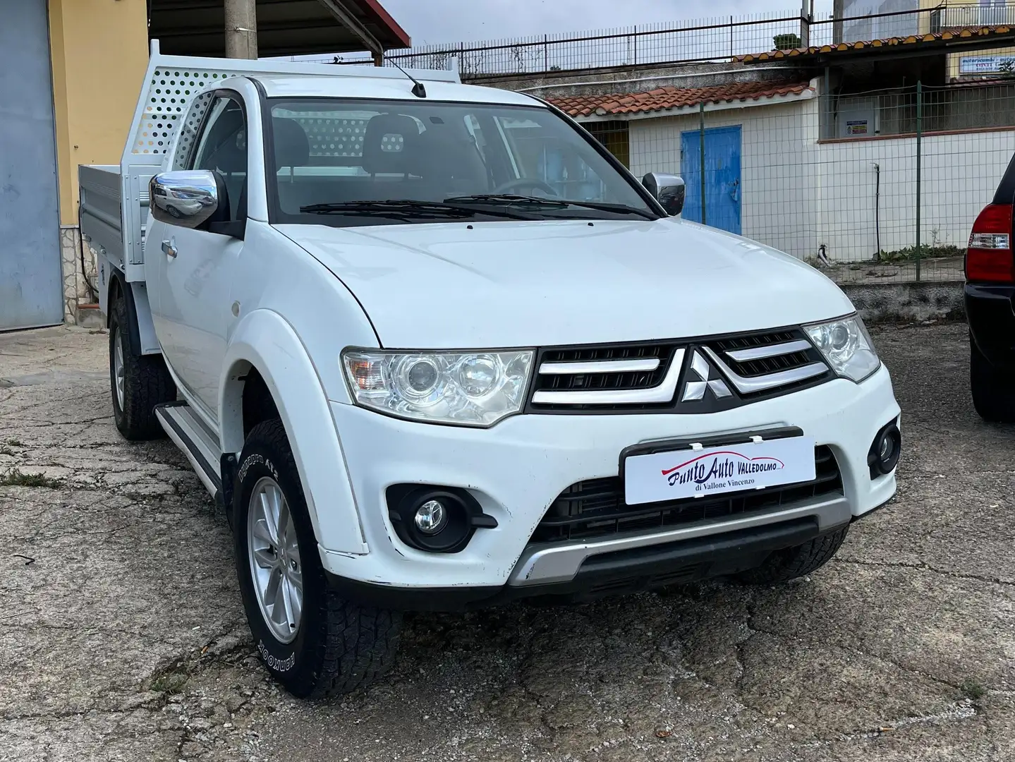 Mitsubishi L200 L200 2.5 178 cv Bianco - 2