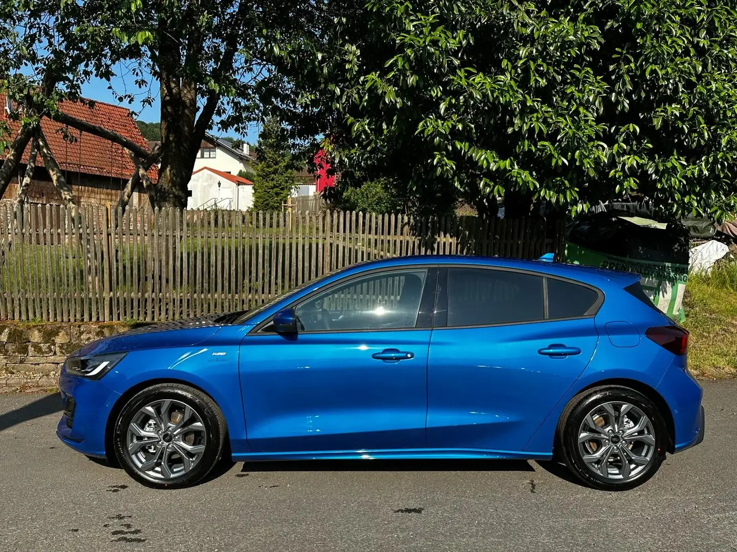 Ford Focus Lim. MHEV ST-Line X Aut.*NAVI*KAMERA*LED Blu/Azzurro - 2