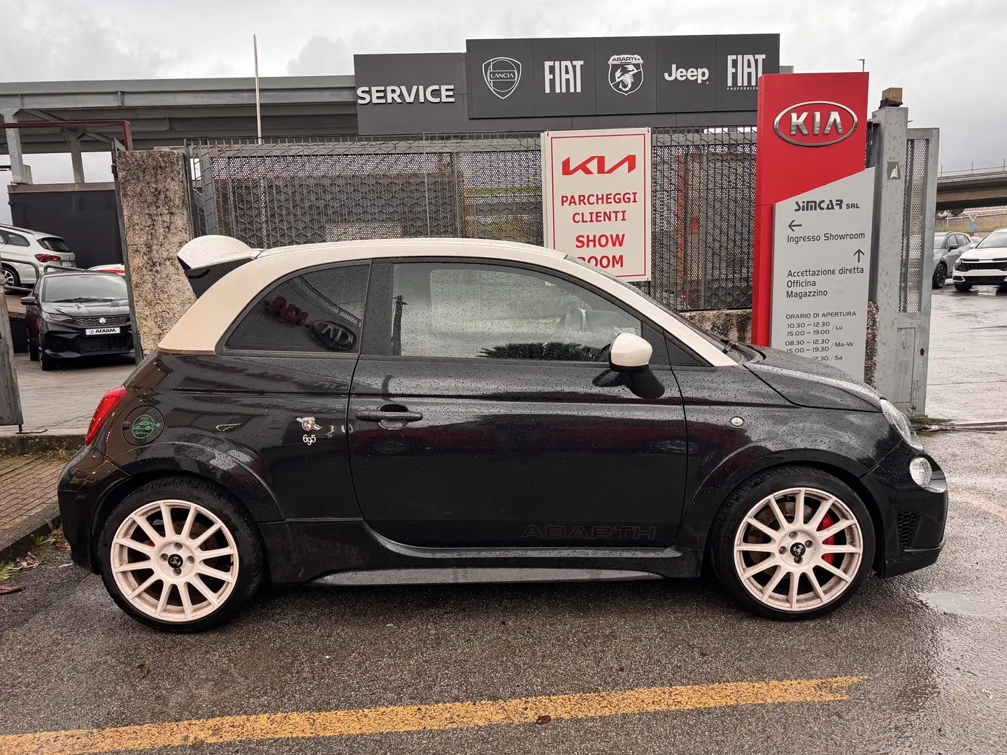 Abarth 695 ESSEESSE - 2