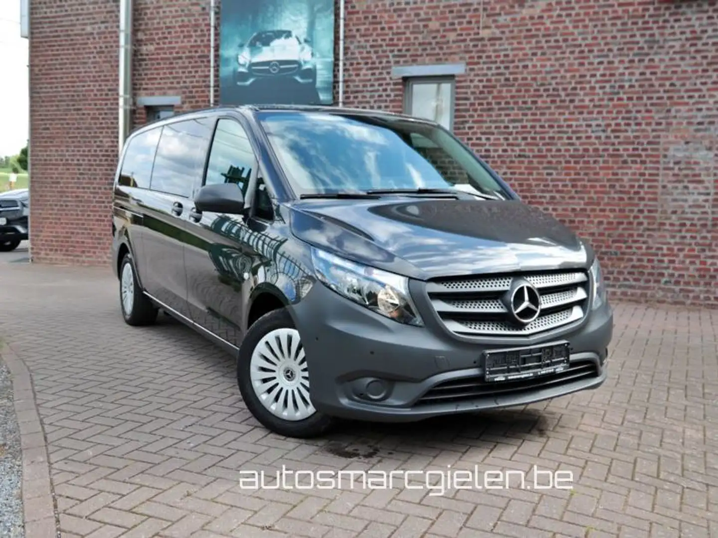 Mercedes-Benz Vito 2.0 BlueTEC A3 Pro 9G, Navi, Tempomat, Camera Gris - 1