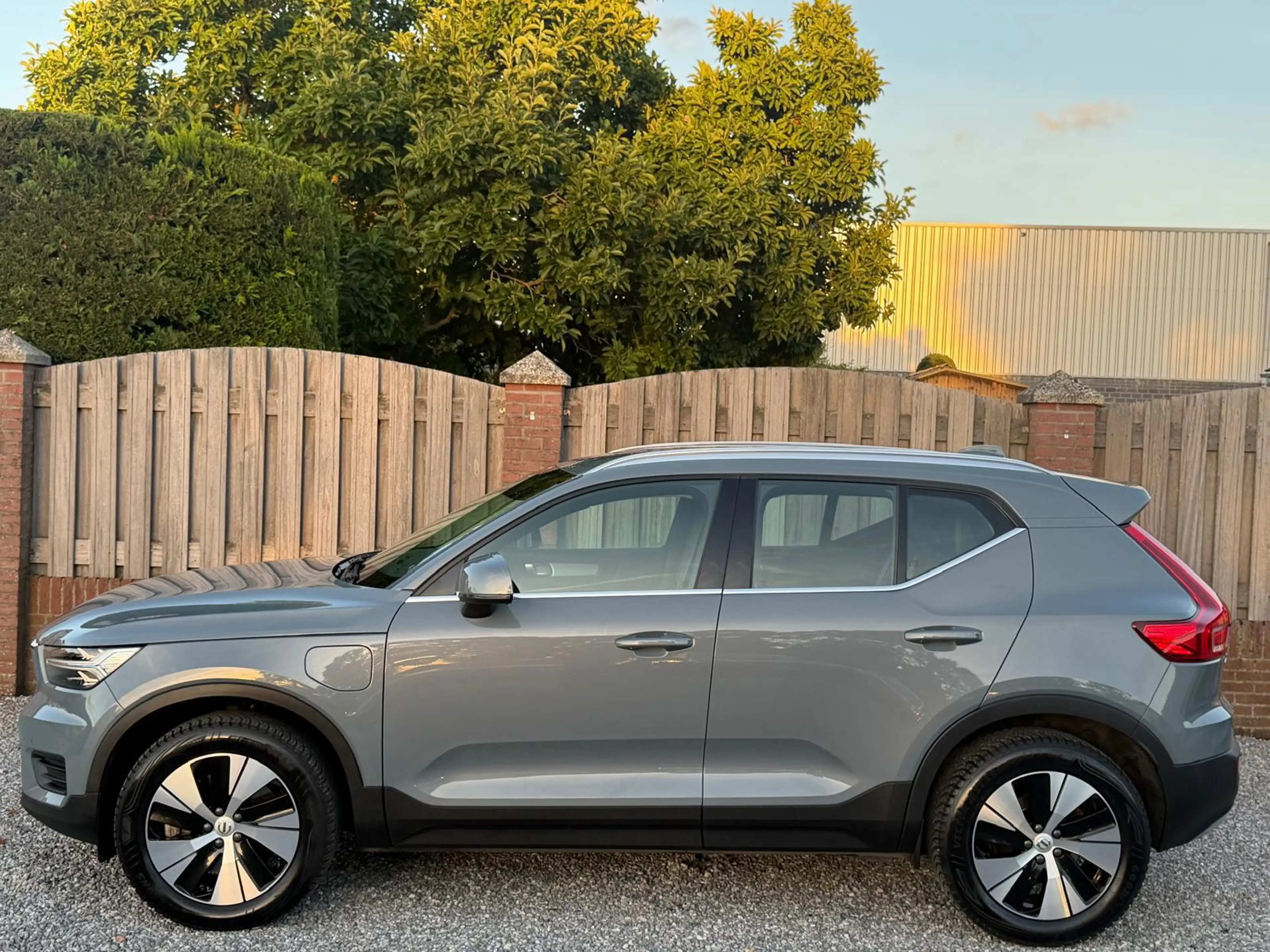 Volvo XC40 1.5 T4 Recharge Inscription Expression LEDER CARPL — photo 3