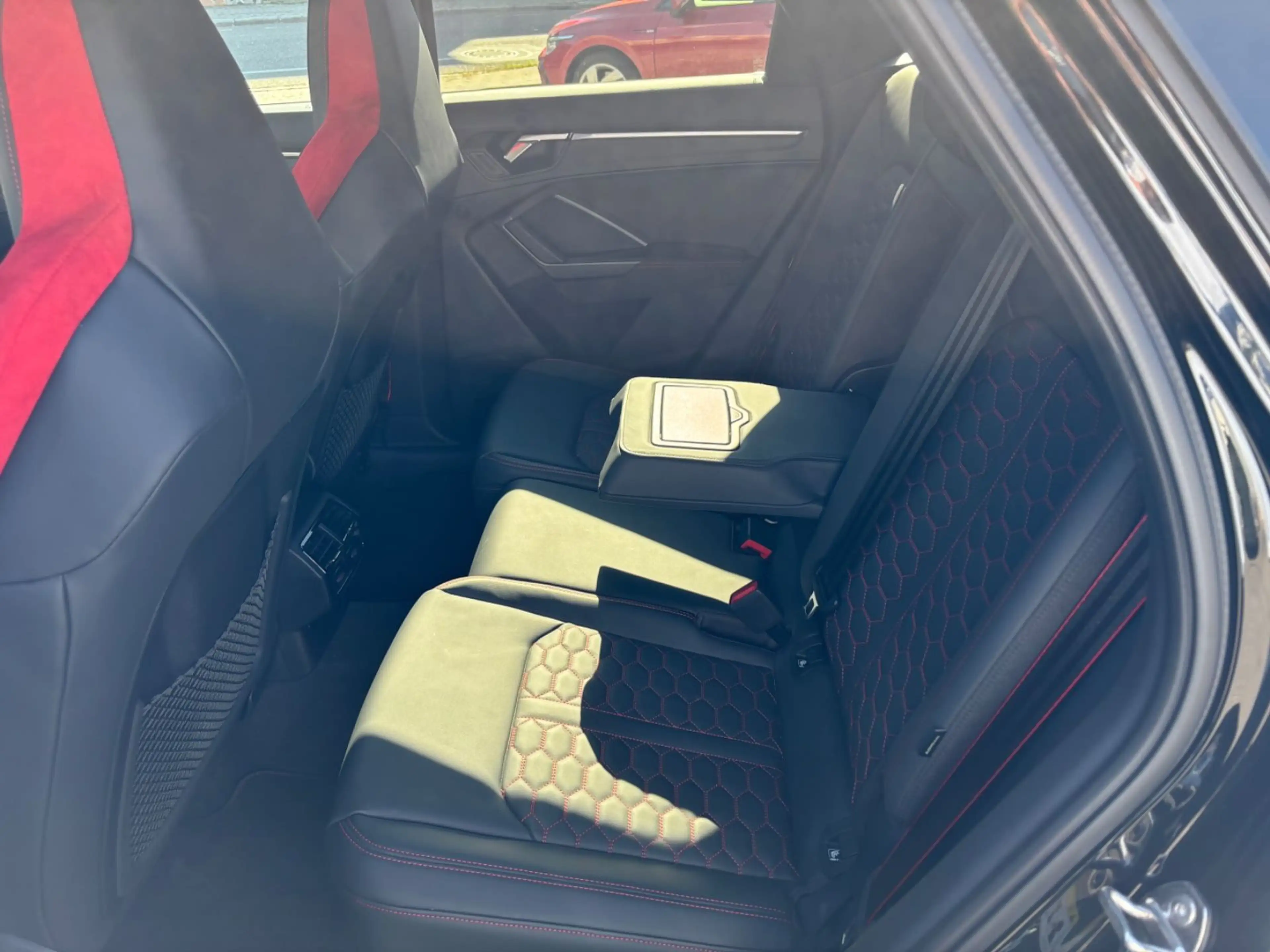Audi RS Q3 RS Q3 Sportback 2.5 TFSI quattro — photo 10