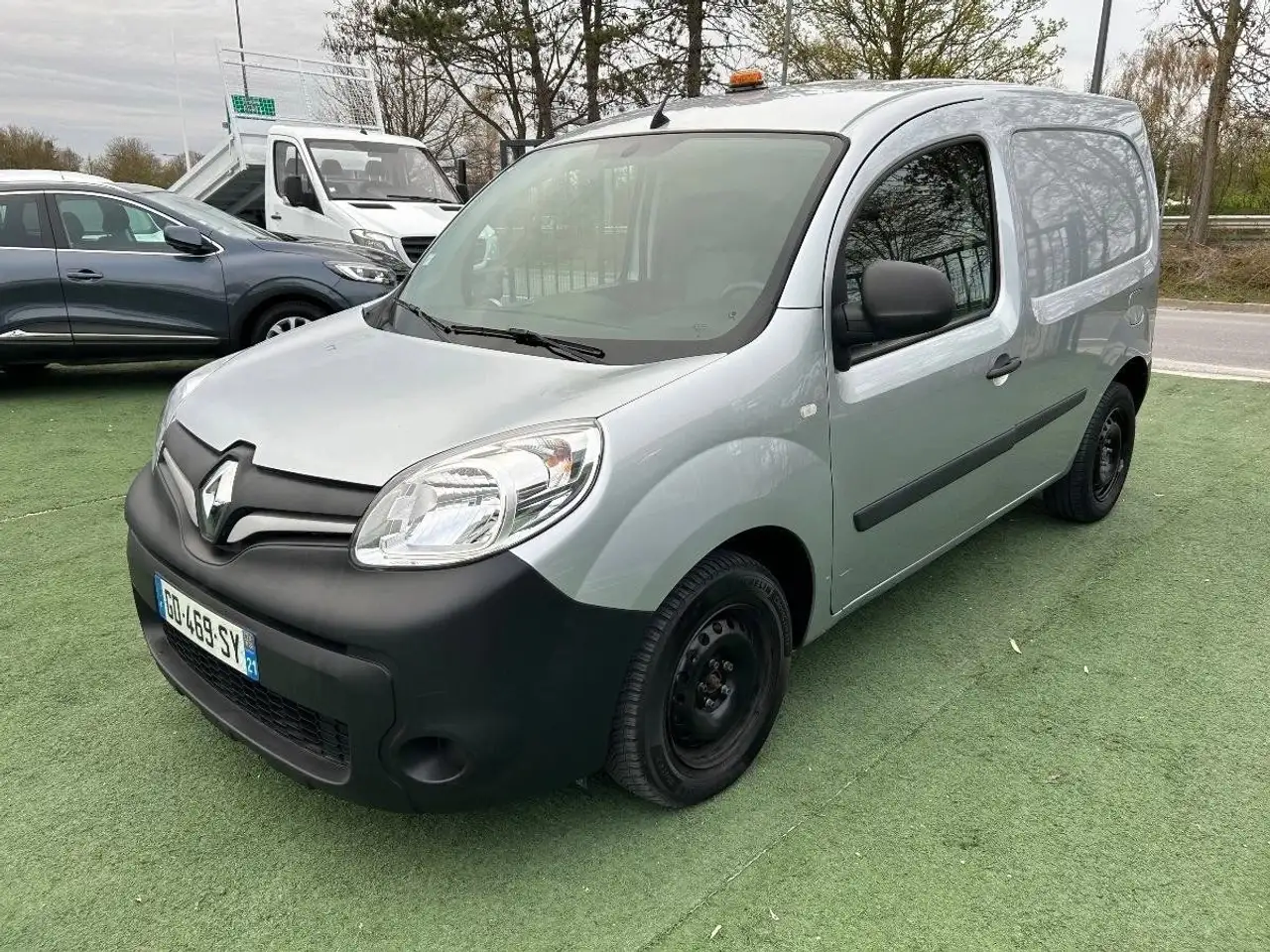 Renault Kangoo (8.325 HT) 1.5 BLUEDCI 95 GRAND-CONFORT