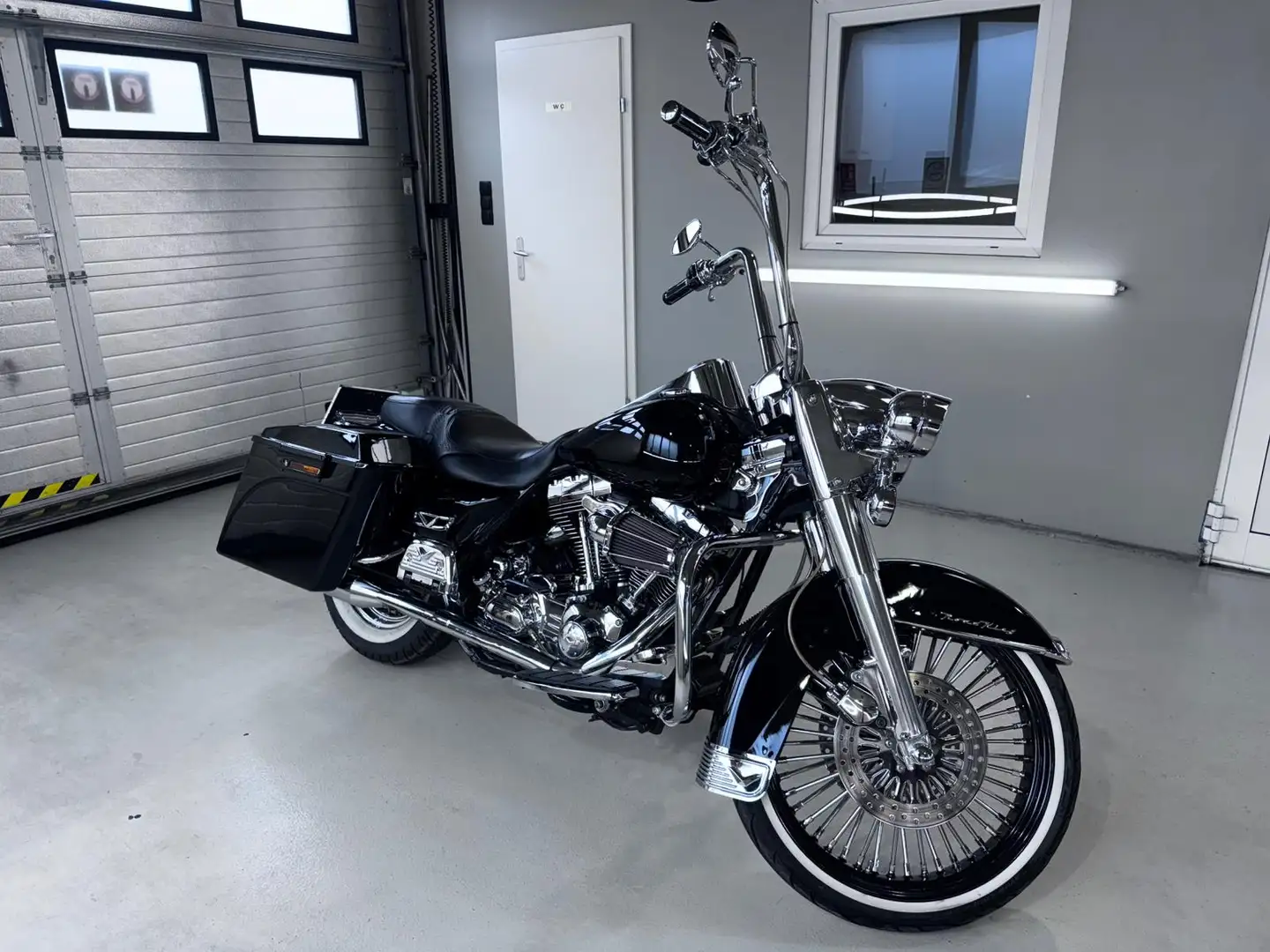 Harley-Davidson Road King Blau - 1