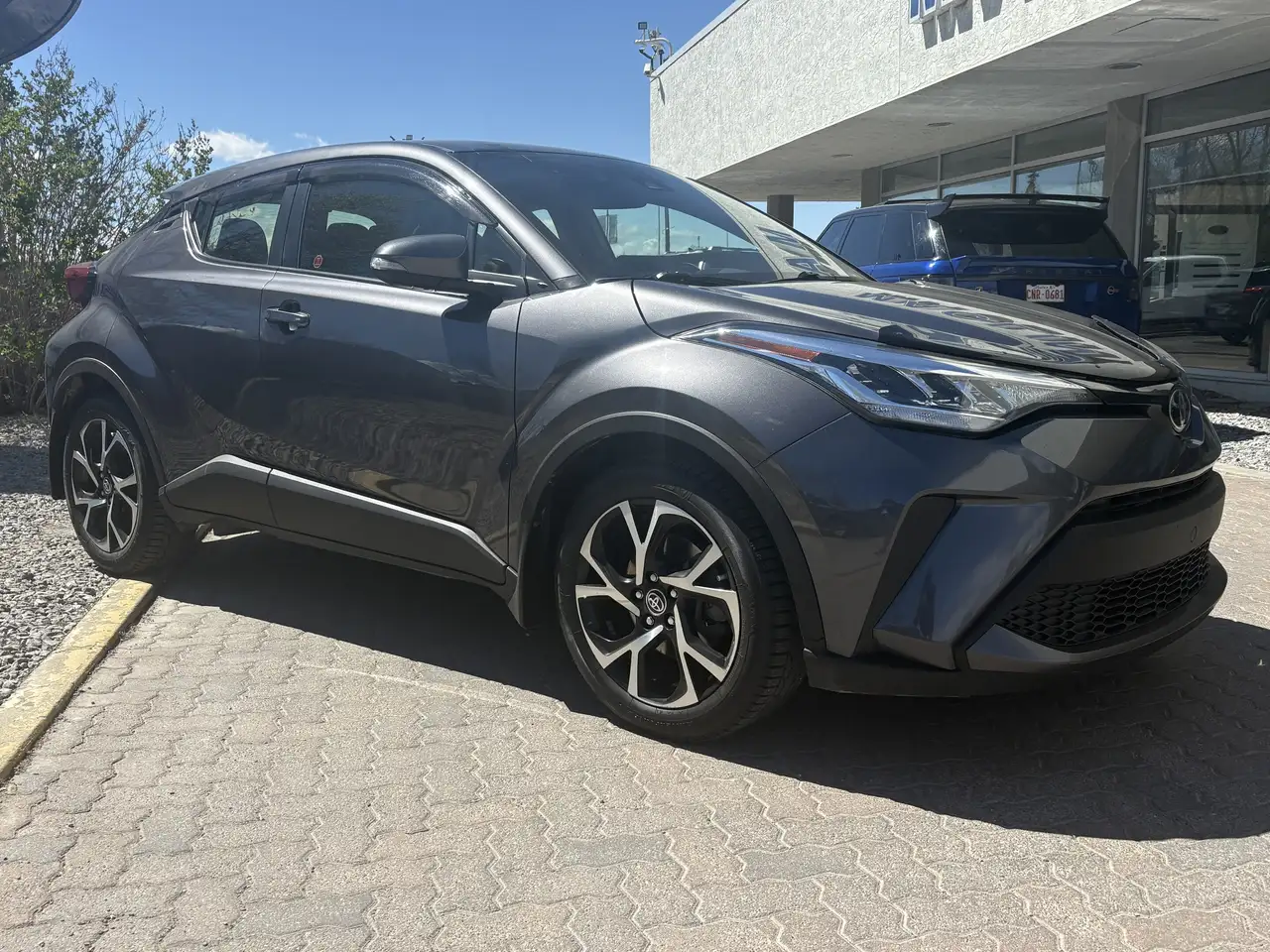 Toyota C-HR снимка Toyota C-HR