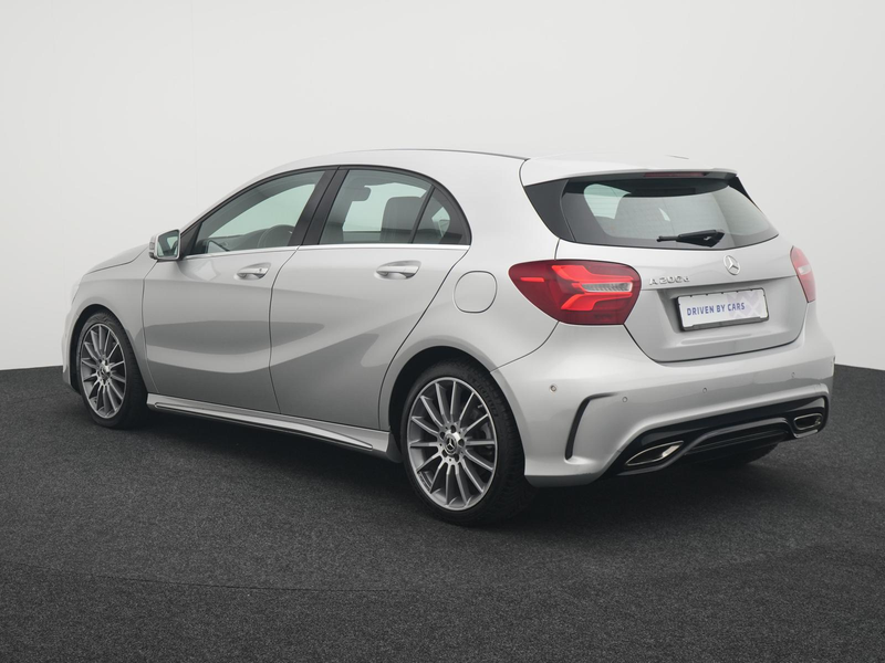 Mercedes-Benz A 200 AMG-Line,LED,KAM,SHZ,NAVI,BT — photo 4