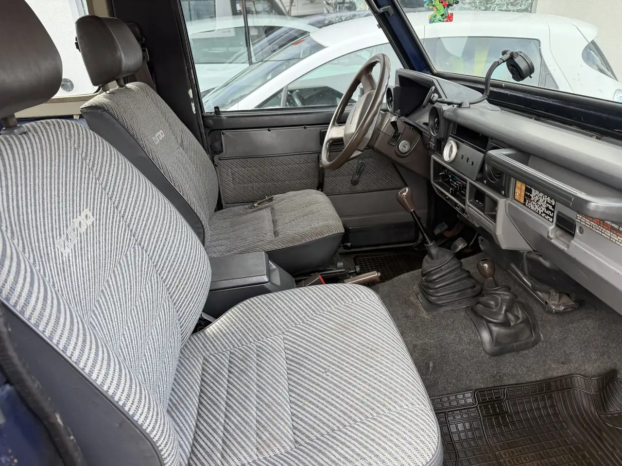 Toyota Land Cruiser Landcruiser Cabrio Hardtop 2,4td 4WD, foto 5
