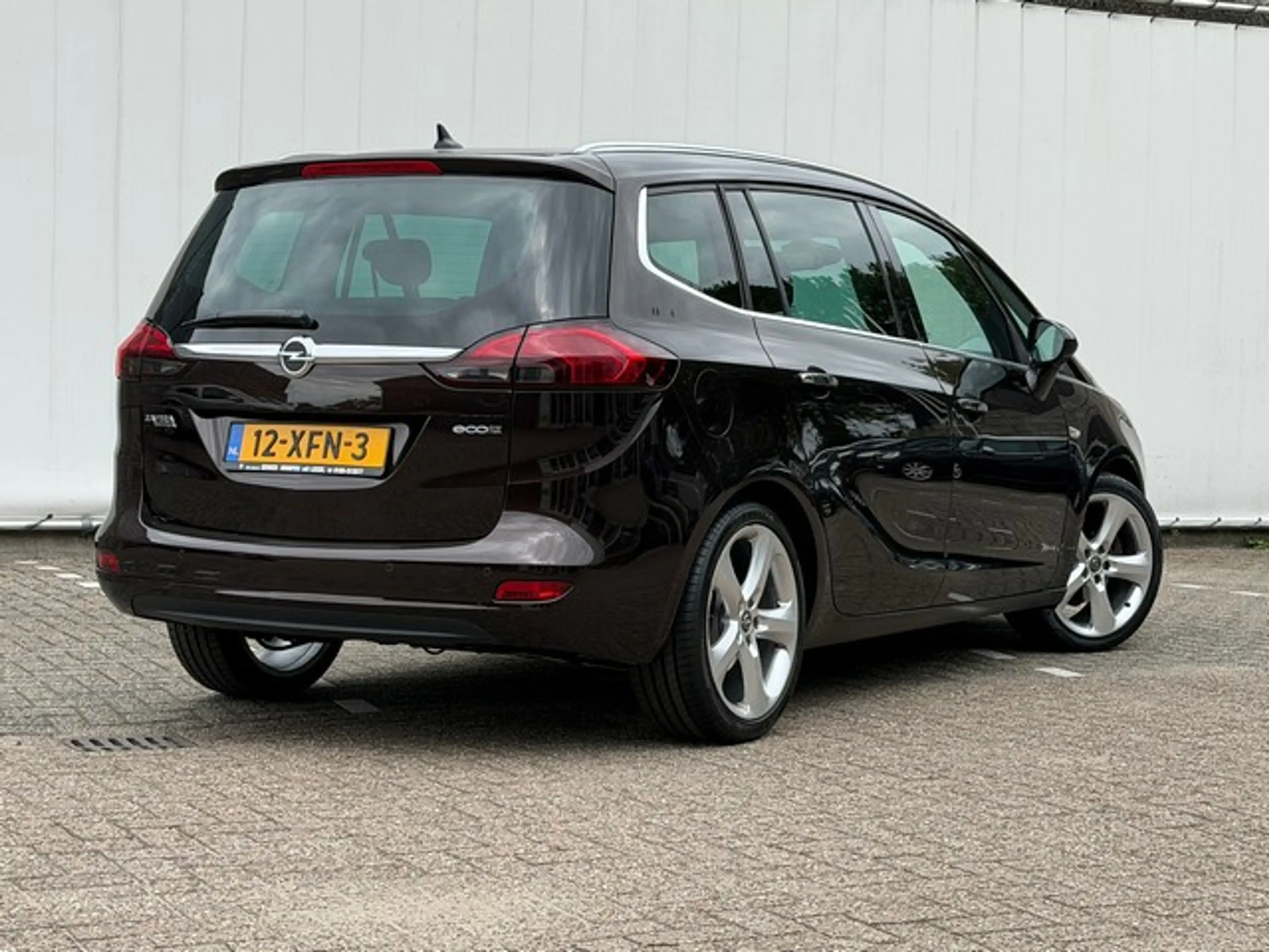 Opel Zafira Tourer 1.4 Turbo Cosmo met Navigatie, AGR, 19inch, Climat — photo 2