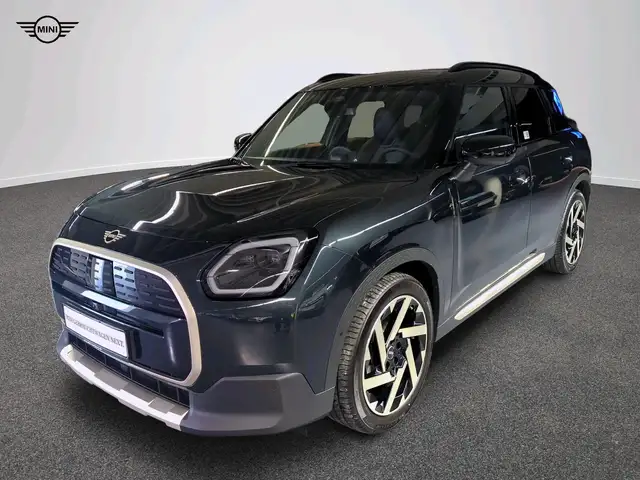 MINI Countryman E Favoured Trim