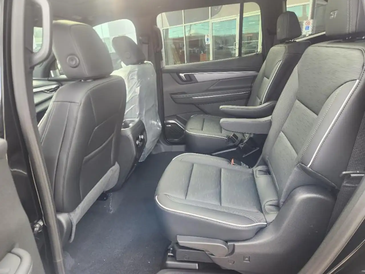 Buick Enclave photo Buick Enclave