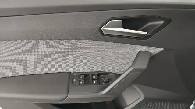 SEAT Leon view 10