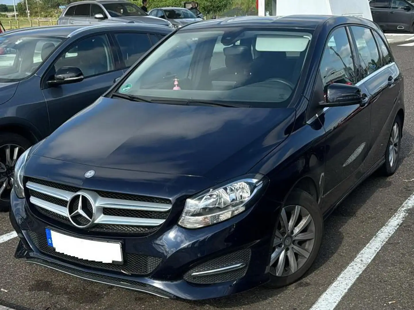 Mercedes-Benz B 180 B 180 d SCORE! Blau - 2
