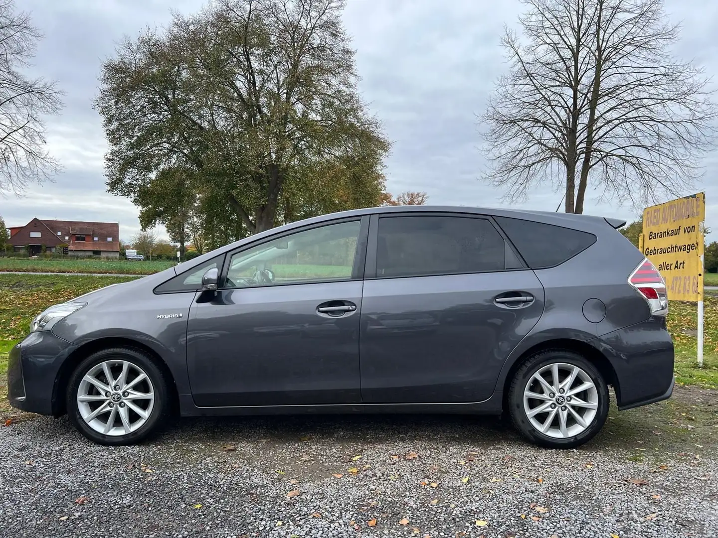 Toyota Prius + Comfort*102Tkm*7Sitzer*Garantie* Grau - 2