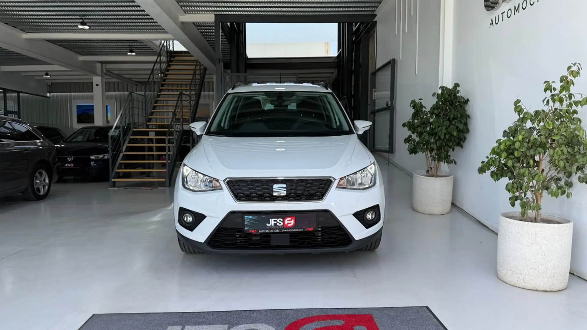SEAT Arona 1.6 TDI 95CV Blanco - 2