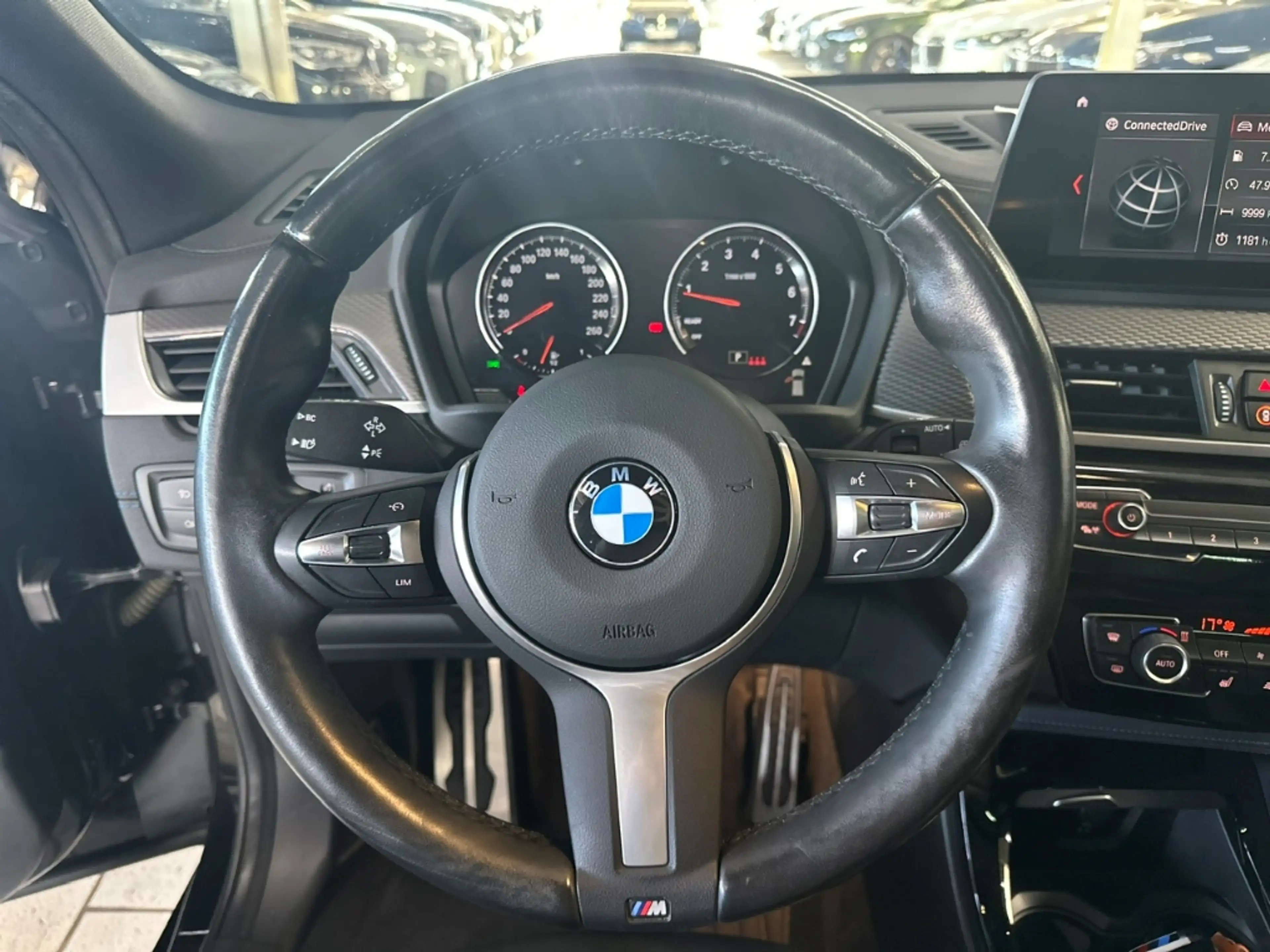 BMW X2 xDrive 20iA M-Sport Sportpaket HUD El. Panodach Pa — photo 11