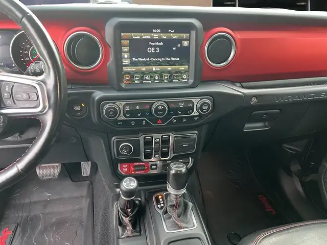 Jeep Wrangler view 13
