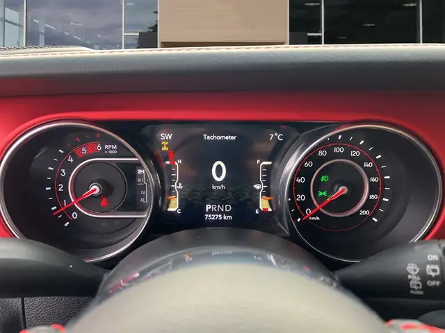 Jeep Wrangler view 11