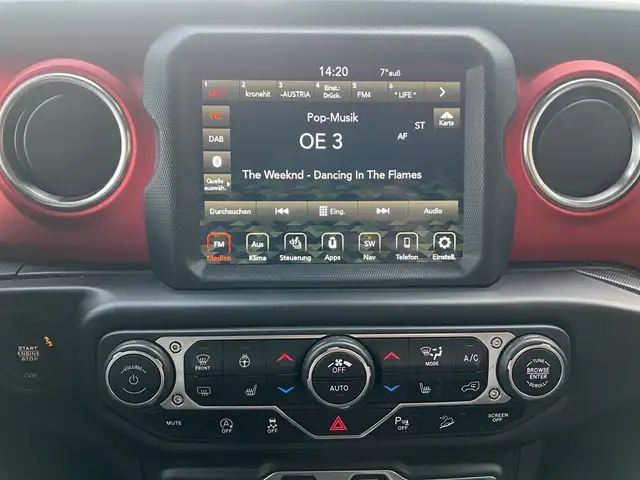 Jeep Wrangler view 15