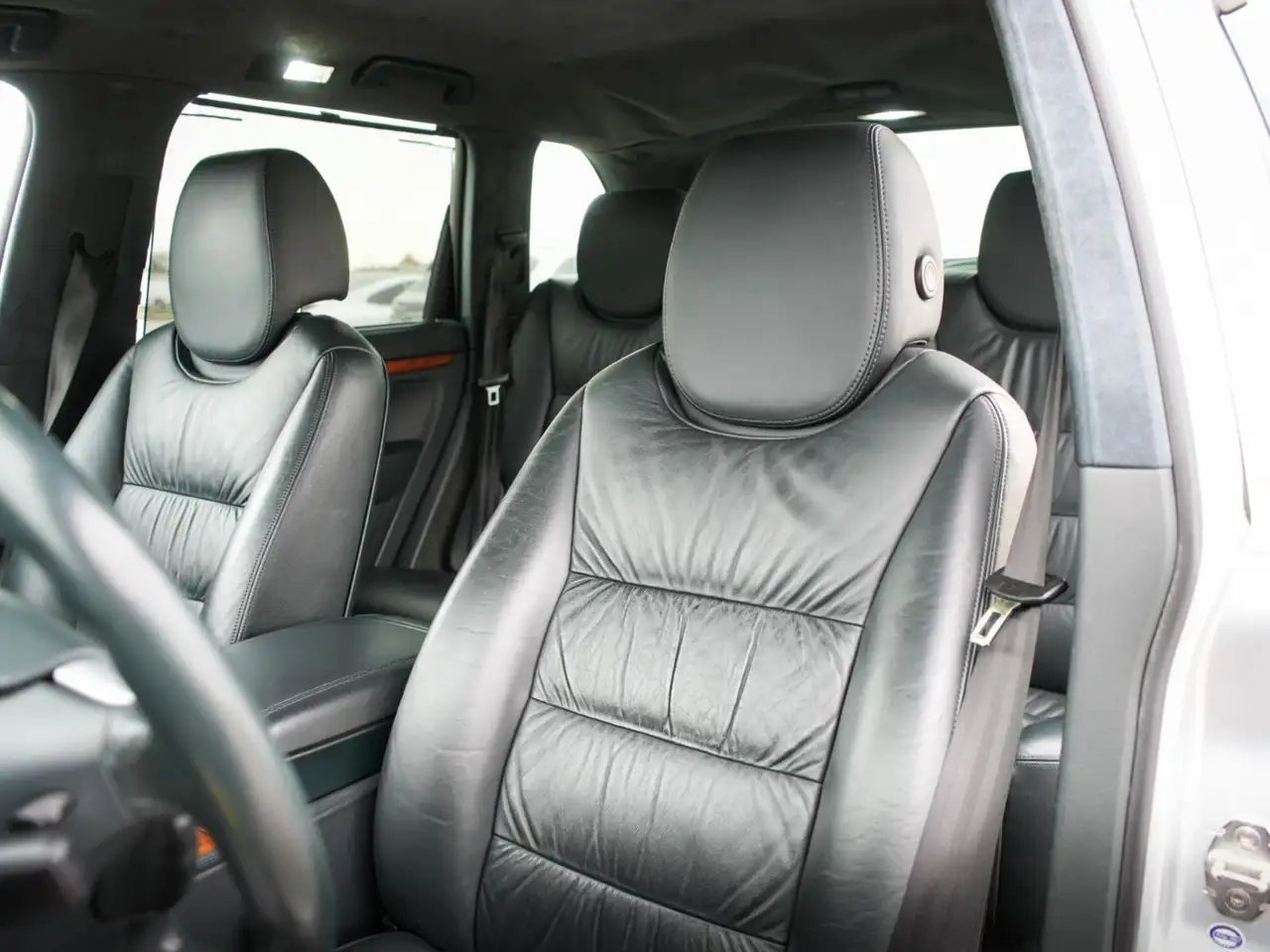 Porsche Cayenne снимка Porsche Cayenne