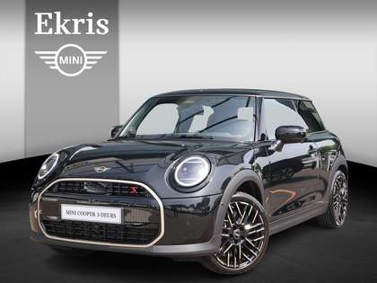 MINI Cooper S 3-deurs | Favoured uitvoering + Pakket S