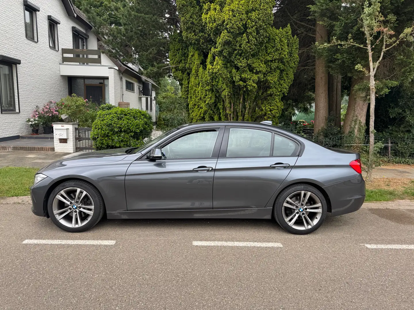 BMW 328 328 High Executive Grijs - 1