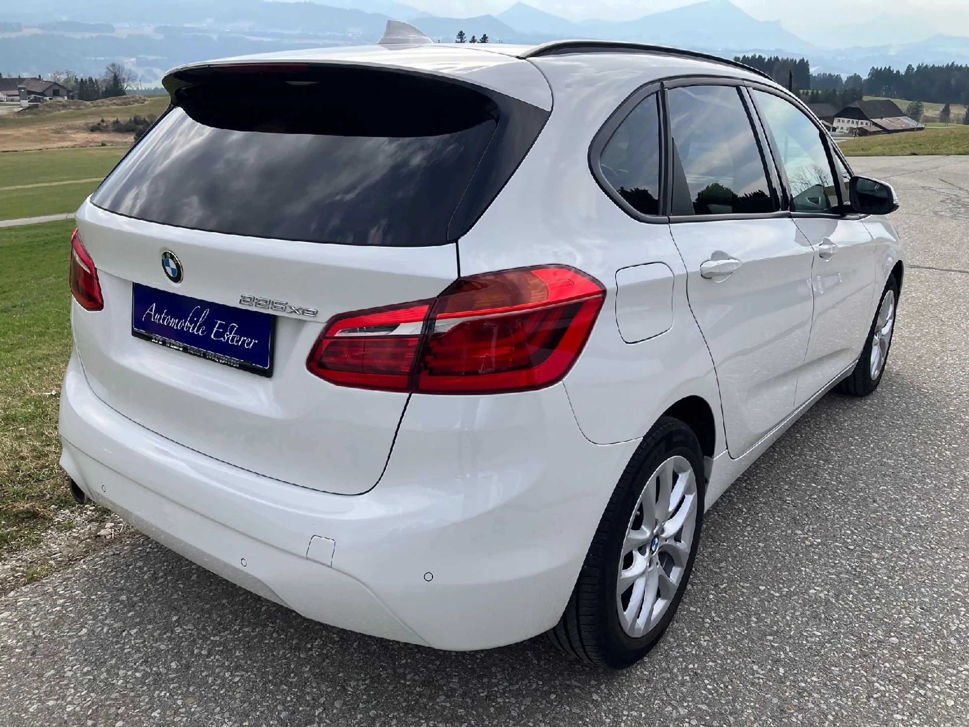 BMW 225 225 xe Aut Allrad, Plug-in Hybrid, Navi, ACC Alarm — photo 6