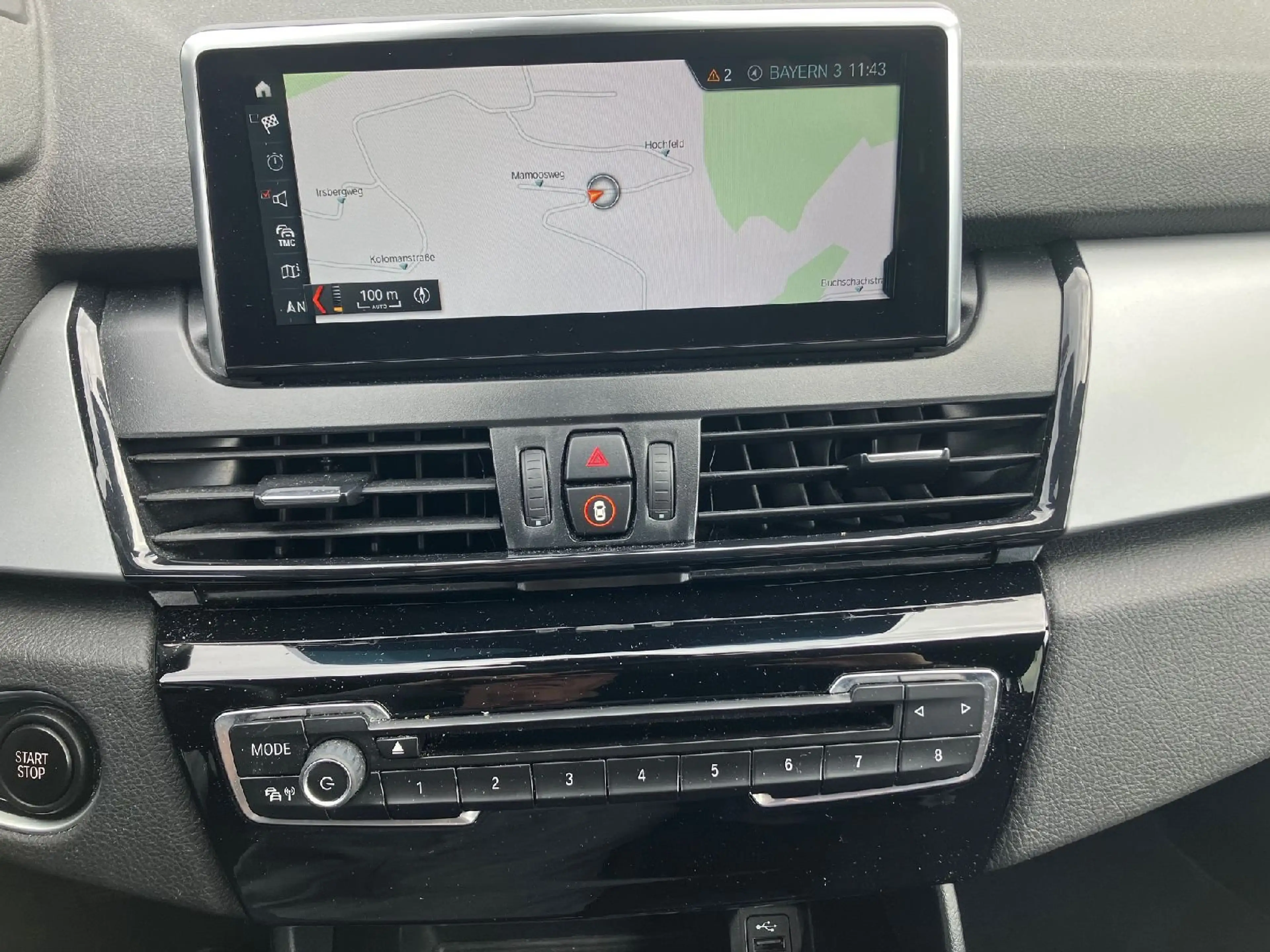 BMW 225 225 xe Aut Allrad, Plug-in Hybrid, Navi, ACC Alarm — photo 11