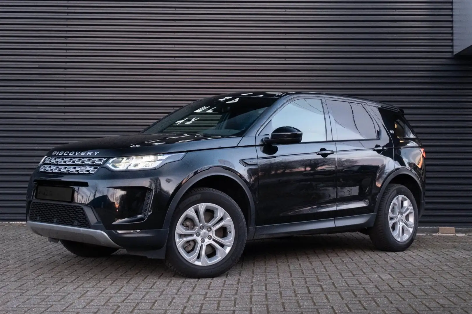 Land Rover Discovery Sport R-Dynamic SE AWD Negro - 1