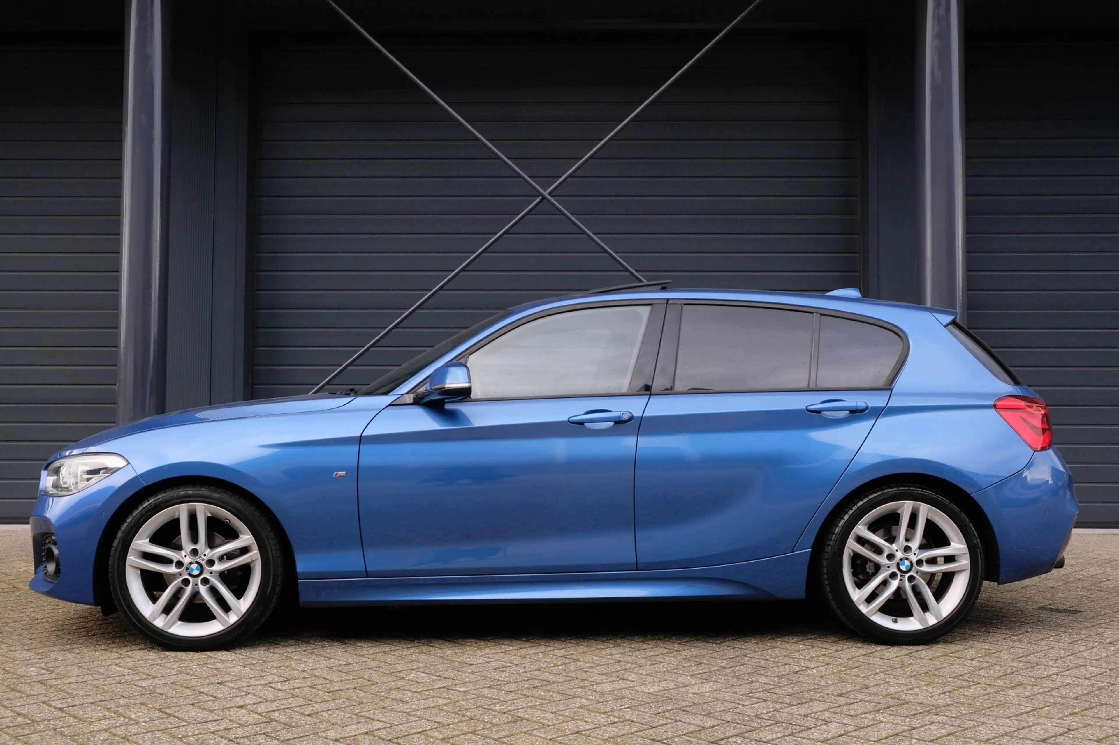 BMW 116 1-serie 116i M Sport — photo 7