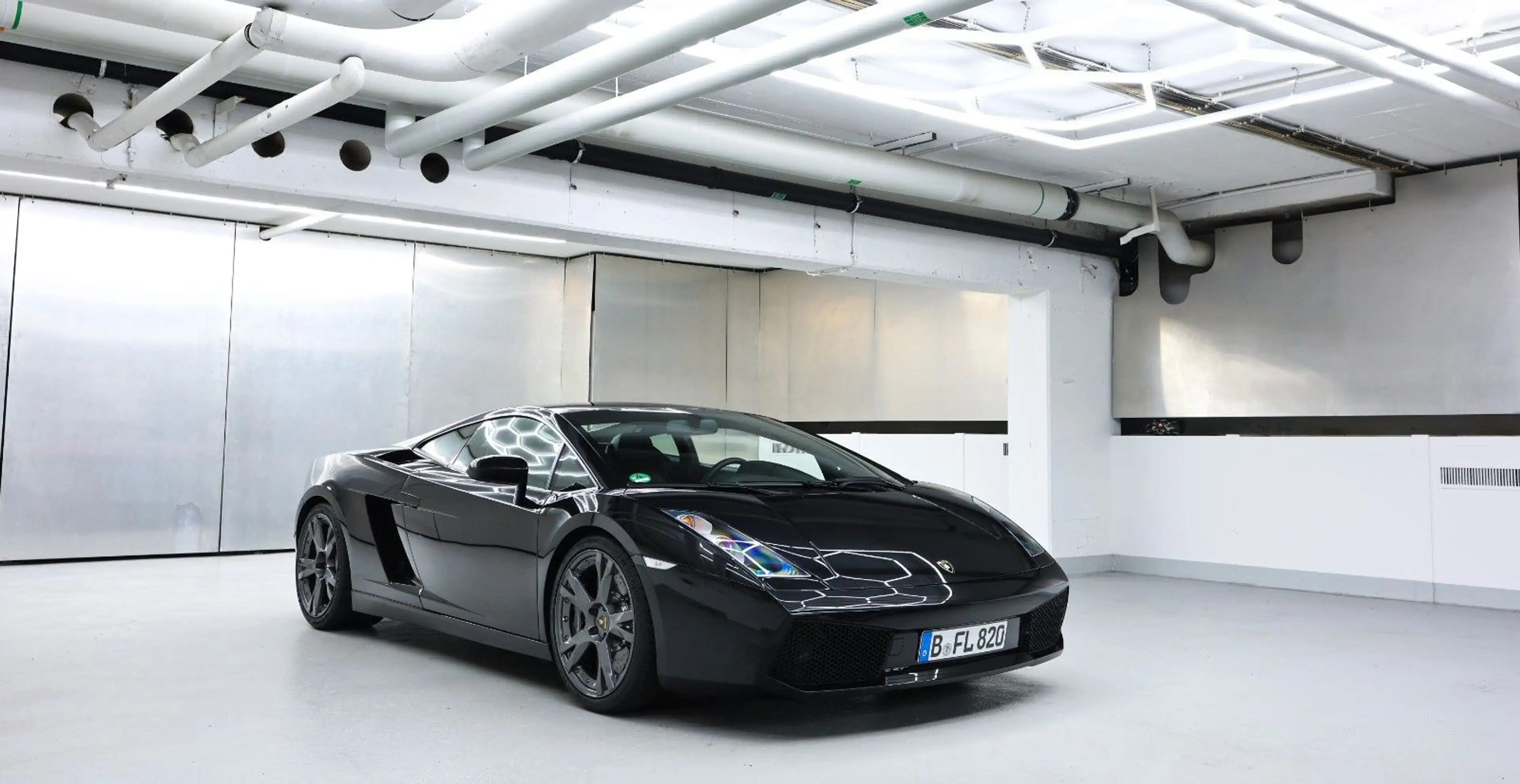 Lamborghini Gallardo LP520 15.000KM Neuzustand Keramikbremse