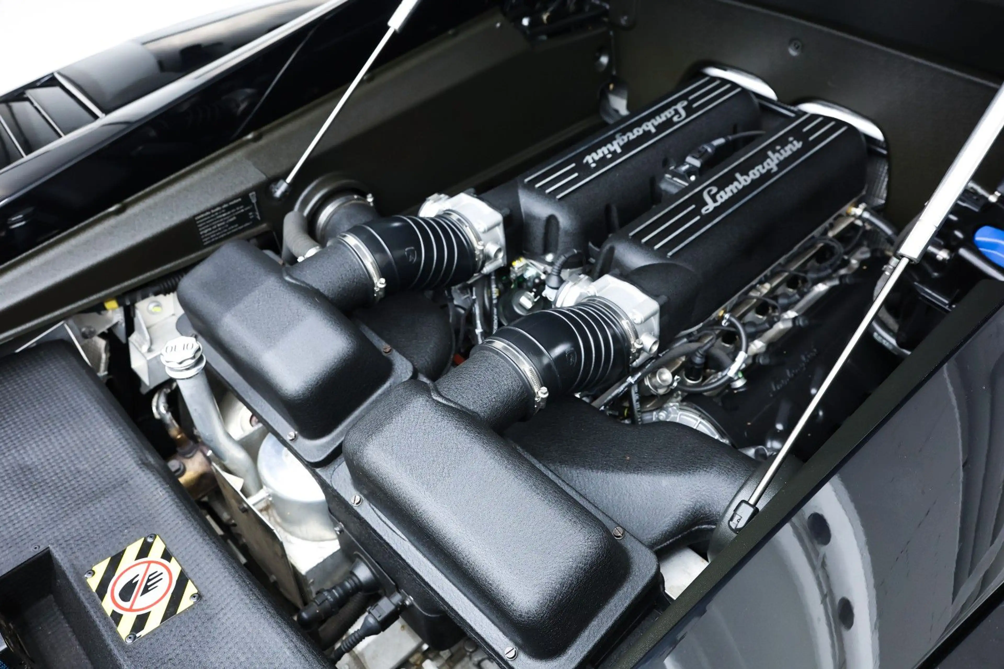 Lamborghini Gallardo LP520 15.000KM Neuzustand Keramikbremse — photo 16