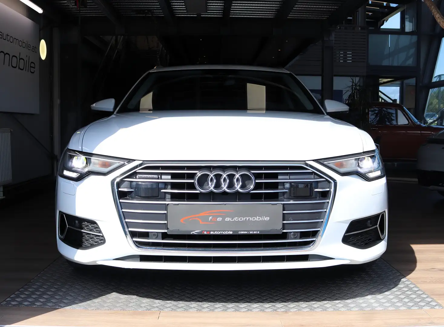 Audi A6 40 2,0 TDI quattro sport Weiß - 2