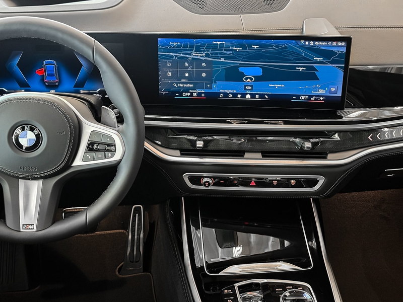 BMW X7 xDrive40d M Sport HUD PANO ACC AHK 360°KAM — photo 7