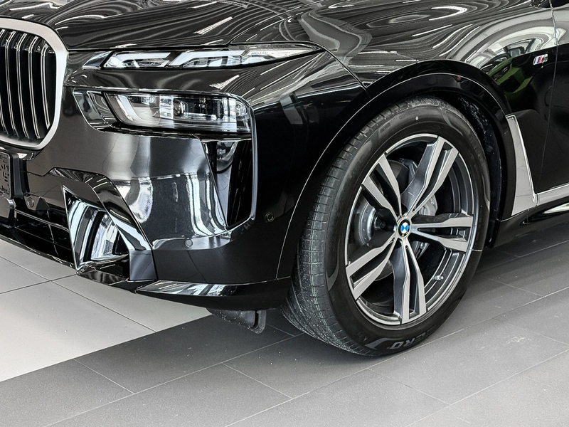 BMW X7 xDrive40d M Sport HUD PANO ACC AHK 360°KAM — photo 3