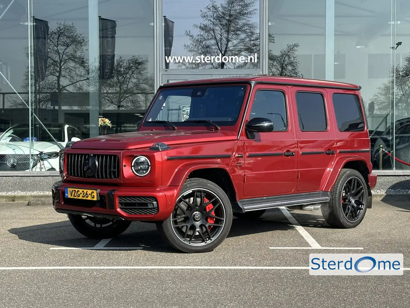 Mercedes-Benz G 63 AMG G63 AMG l €184.950,- ex. BTW l Rijassistentiepakke Rood - 1