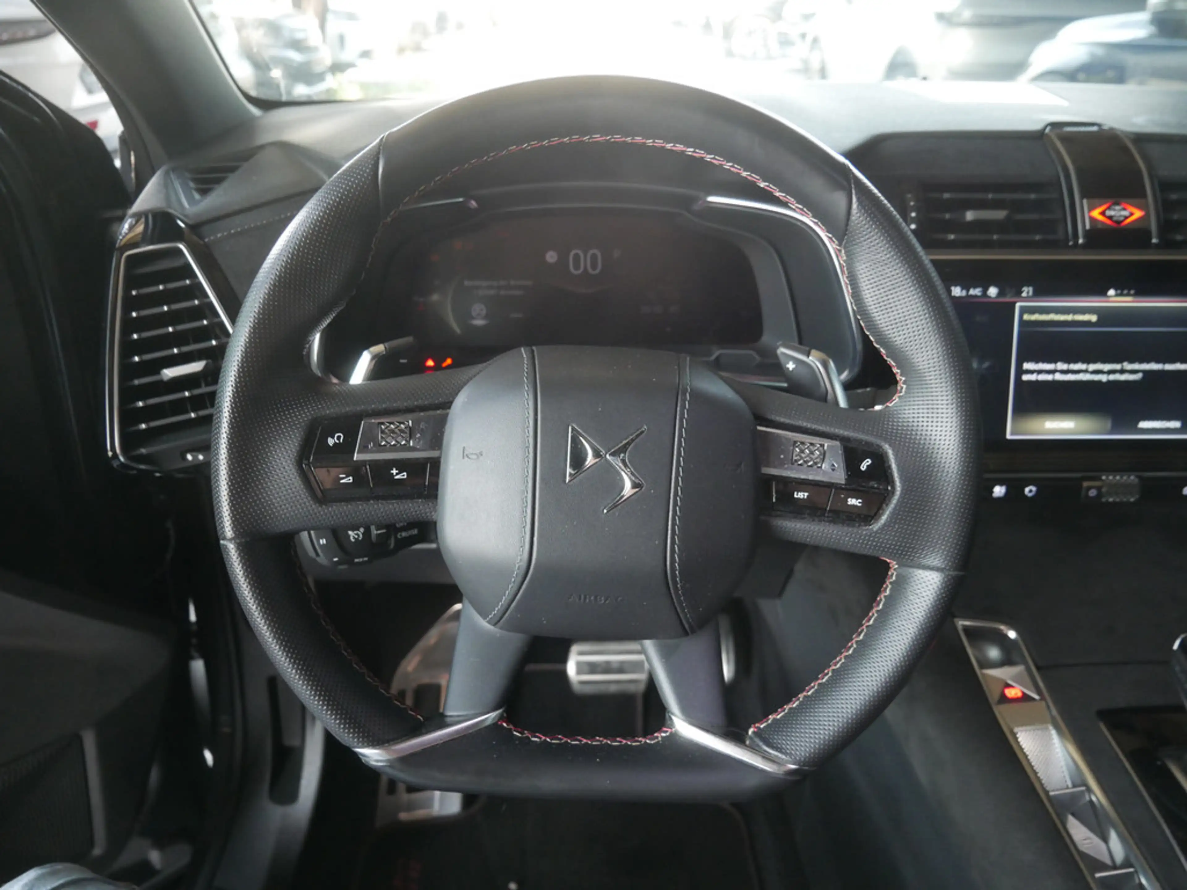 DS Automobiles DS 7 Crossback Performance Line+ BlueHDi 130 — photo 7