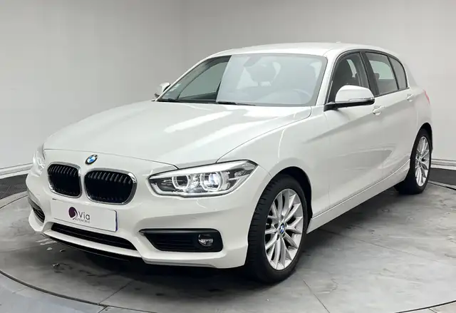 BMW 118 118i LCI136 ch BVA8 Lounge - 5P - SUIVI COMPLET