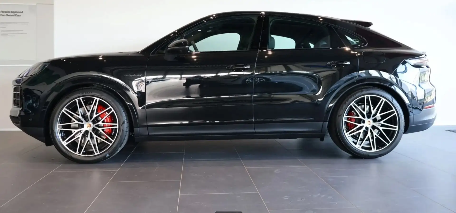 Porsche Cayenne Coupe S E-Hybrid Schwarz - 2