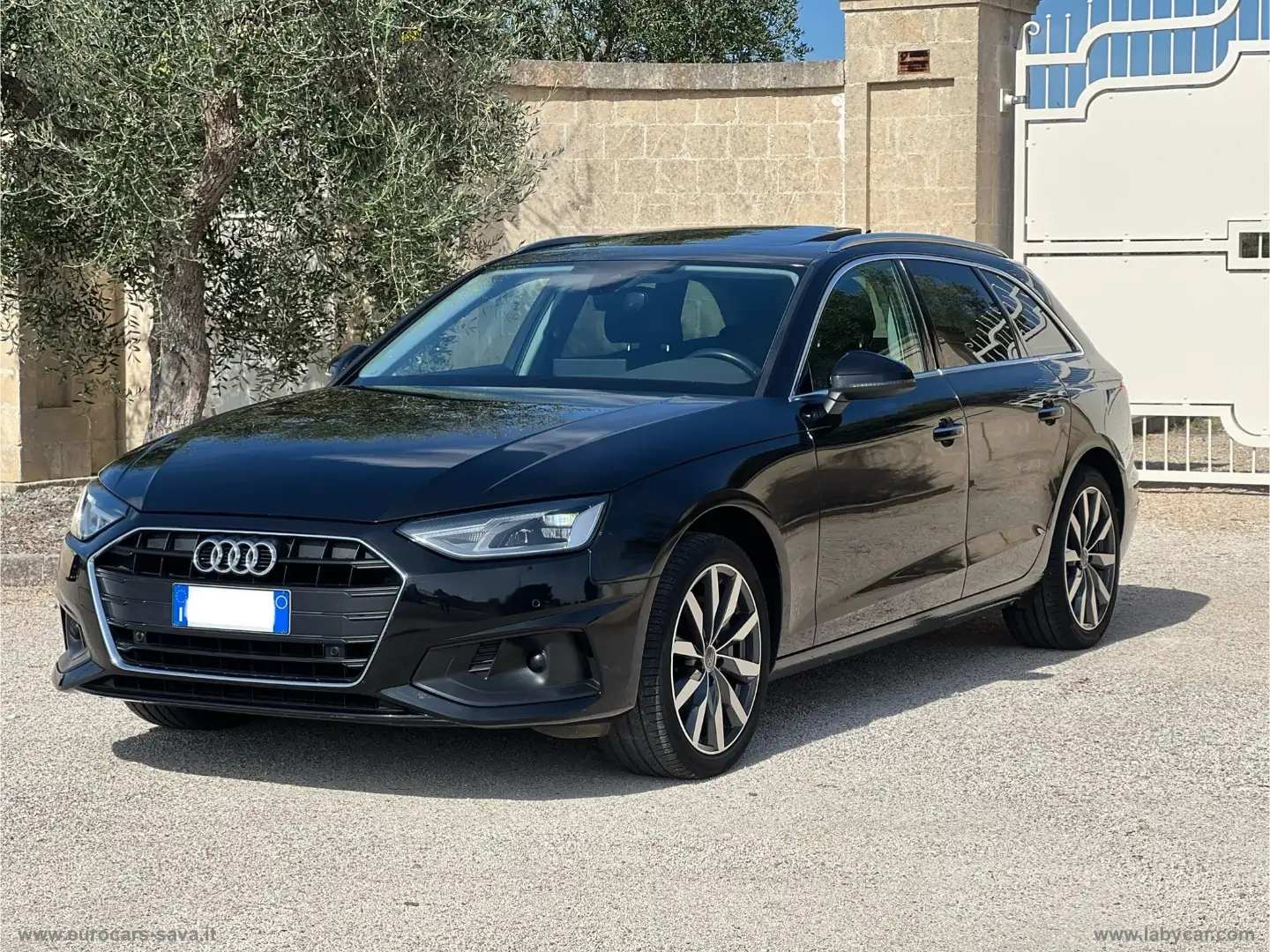 Audi A4 Avant 40 TDI S tronic Business Adv. Nero - 1