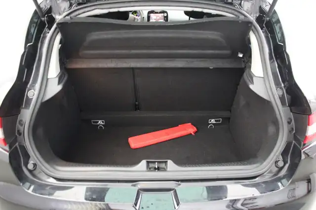 Renault Clio view 12