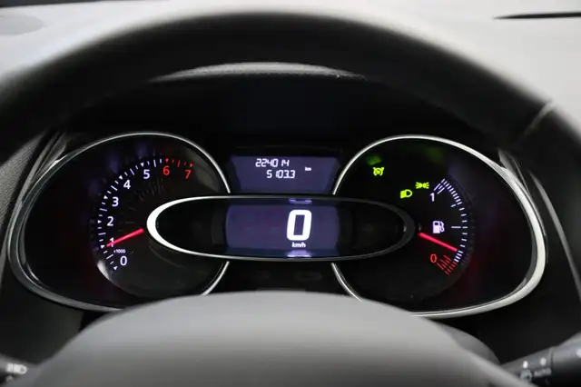 Renault Clio view 23