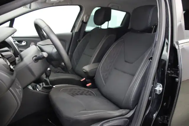 Renault Clio view 10